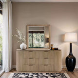 Oak 6-Drawer Cueved Dresser with Soft-Close Drawers